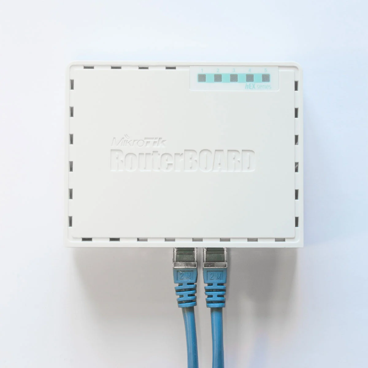 MikroTik hEX RB750Gr3 Gigabit Router – 5x 1GbE Ports, 880MHz Dual-Core, 256MB RAM, RouterOS L4 - Image 4