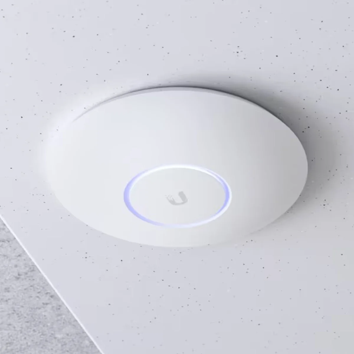 Ubiquiti UniFi UAP-AC-Pro Access Point – Dual-Band AC1750 3x3 MIMO, PoE Included